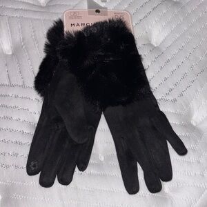 Black Faux Fur Trim Gloves brand new size o/s
